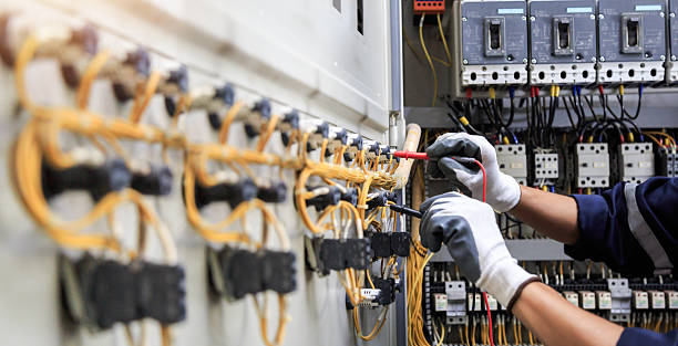 Professional Electrician technician working in Wilson, PA